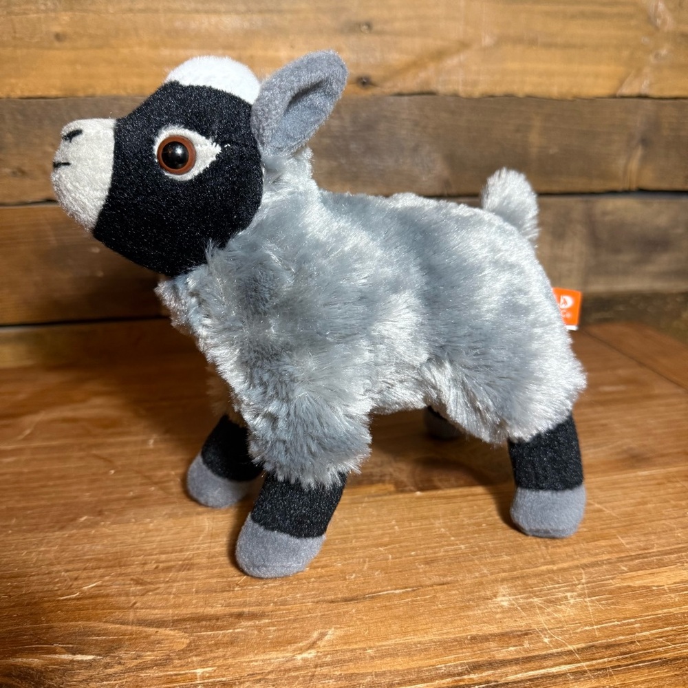 Cuddlekins Mini‎ Goat by Wild Republic